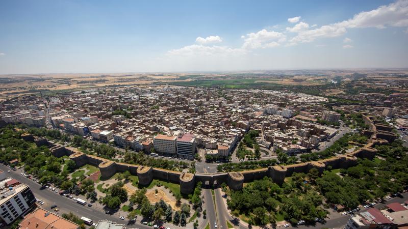 Diyarbakır’da Yatırımın Kalbi: En Değerli Arsa ve Konut Bölgeleri