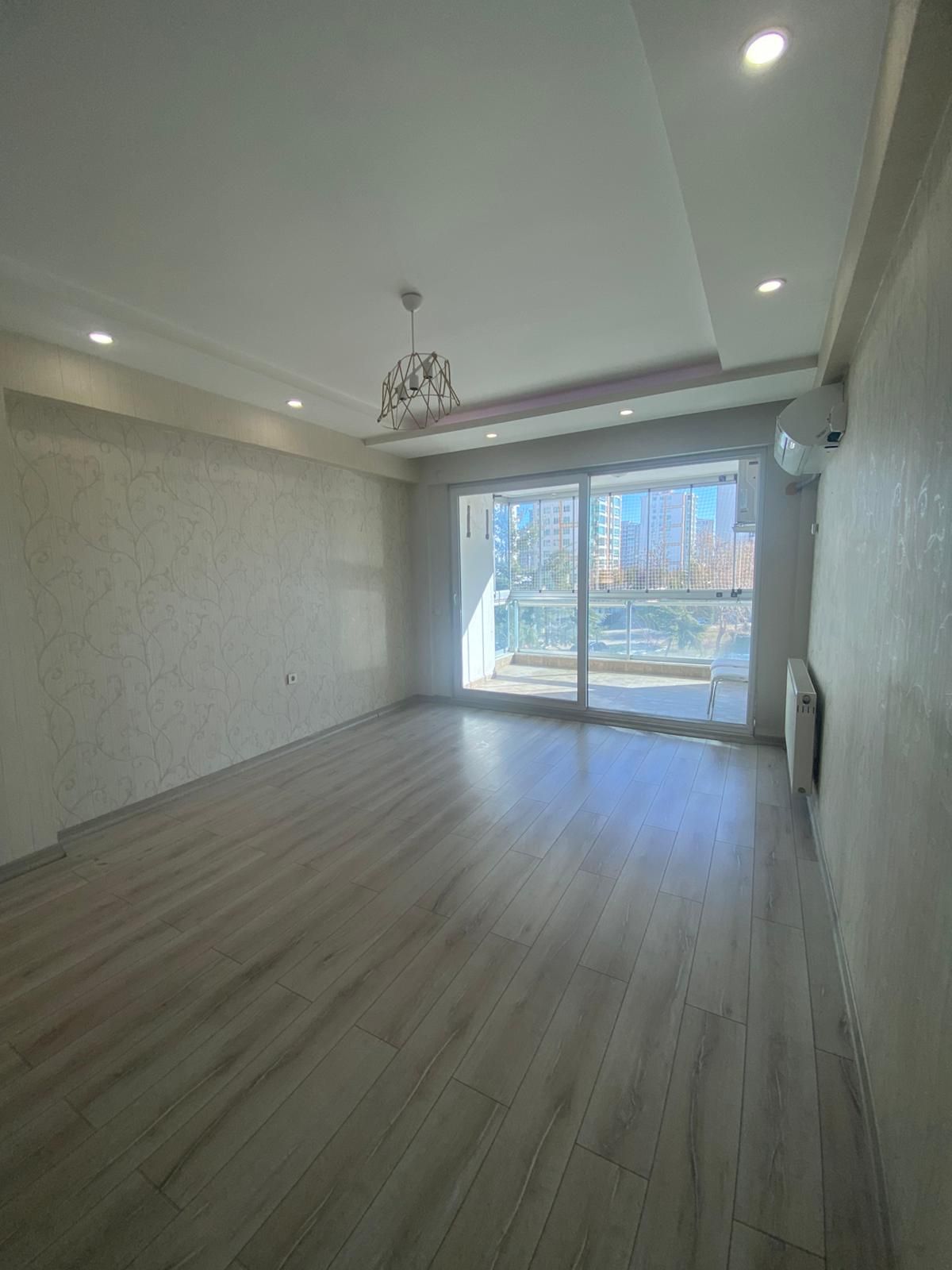LUNAPARK ARKASI 4+1 KİRALIK LÜKS DAİRE
