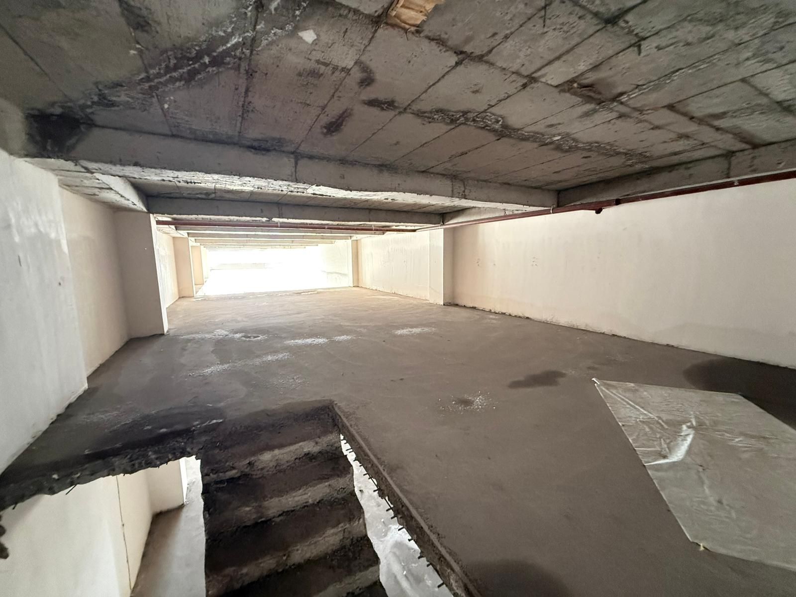 TANLAR ŞEHRİ TERASTA KİRALIK DÜKKAN