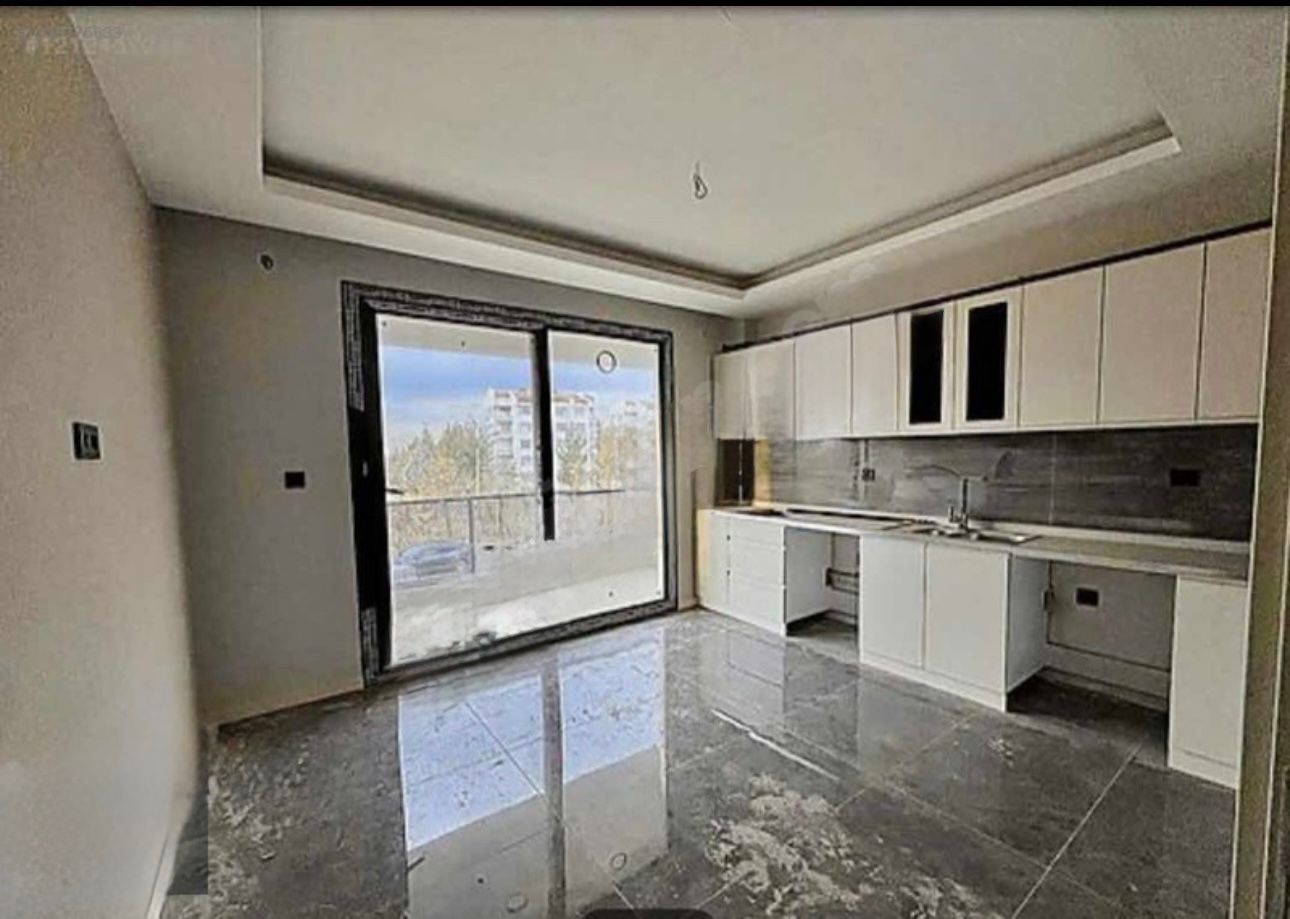 SATILIK ELAZIĞ YOLU ÜZERİ 2+1 KİRALIK HAVUZLU SIFIR DAİRE