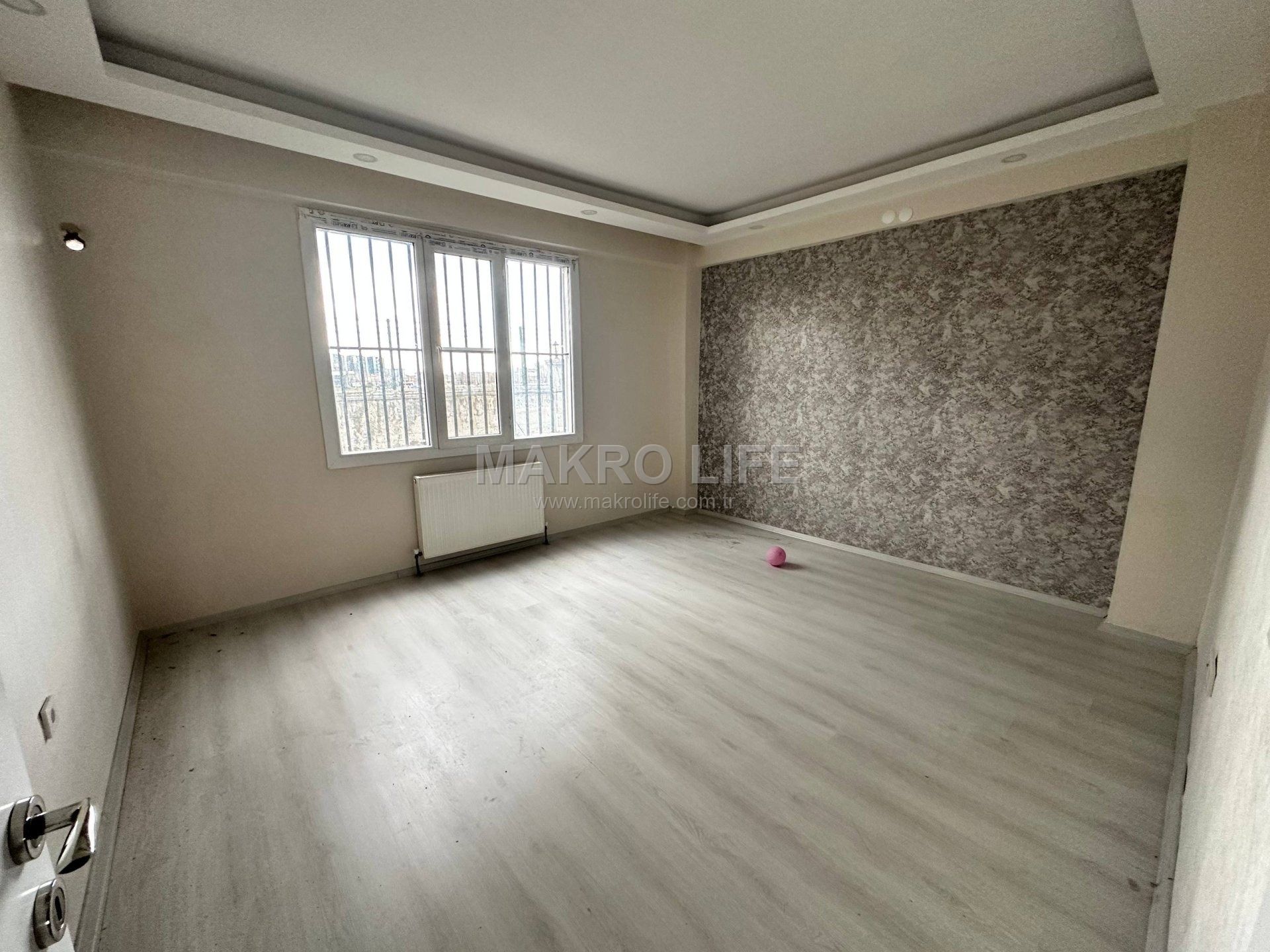 75 CADDEYE YAKIN ADLİ TIP YANI 2+1 ACİL SATILIK DAİRE