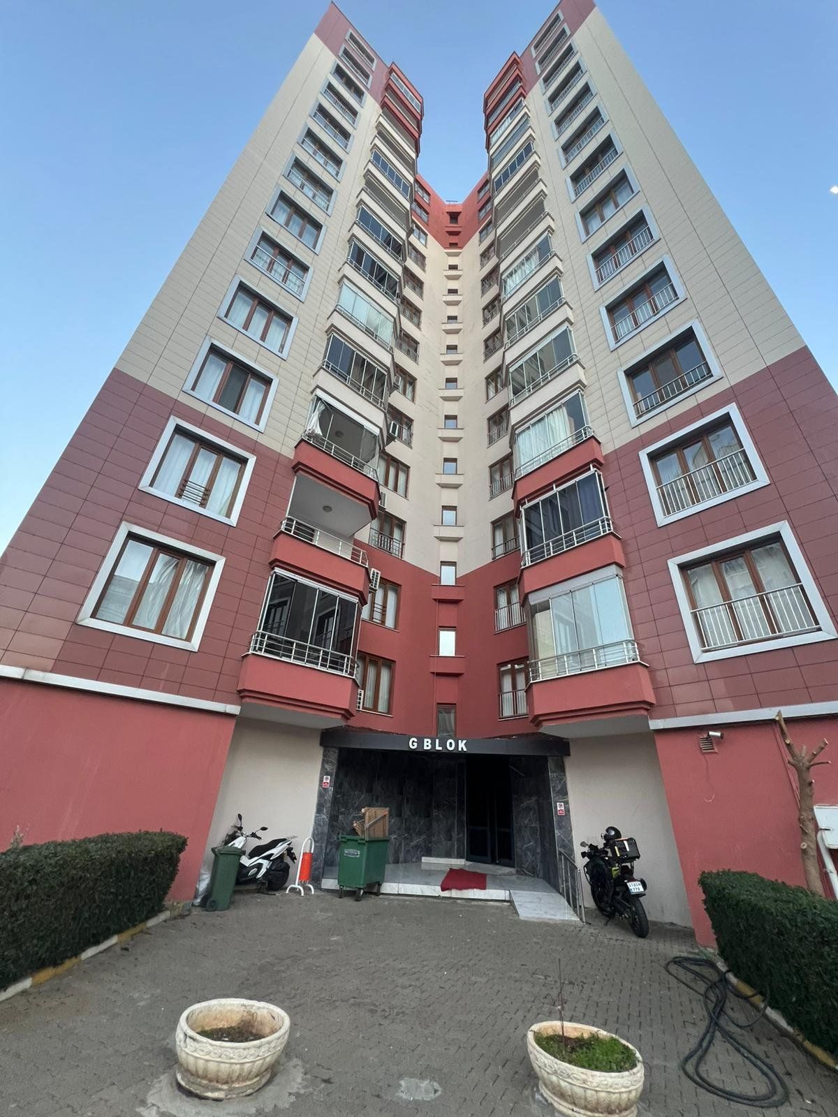 ESKİ CUPPA KAVŞAĞINDA 5+1 DUBLEX SATILIK DAİRE