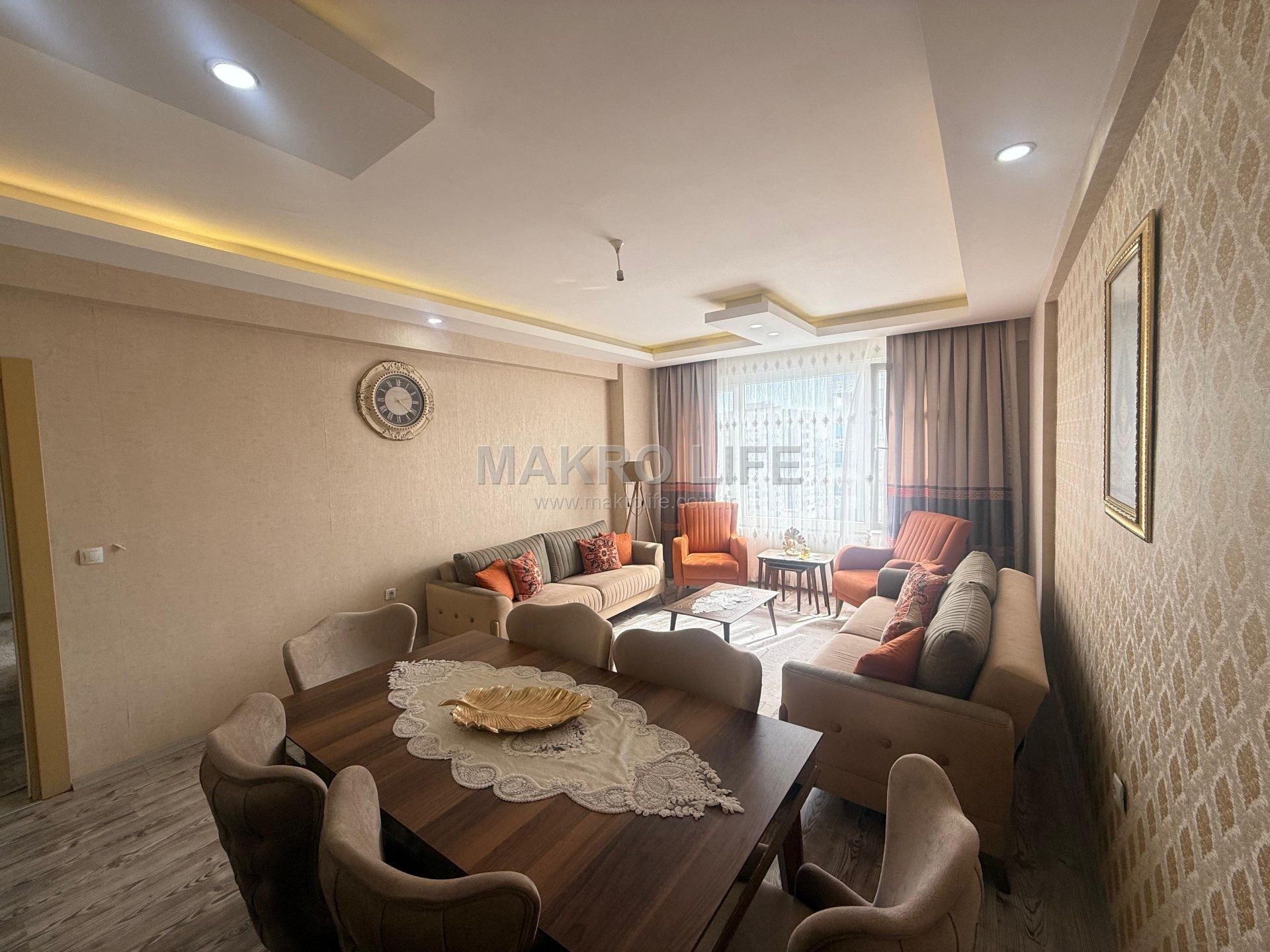 SATILIK STADYUM YOLU ÜZERİNDE 3+1 SATILIK FIRSAT DAİRE