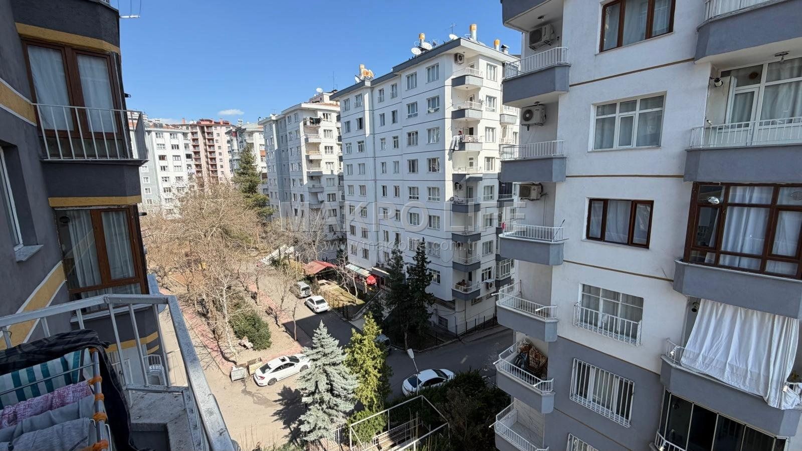 BATIKEN SİTESİNDE 3+1 SIRSAT DAİRE