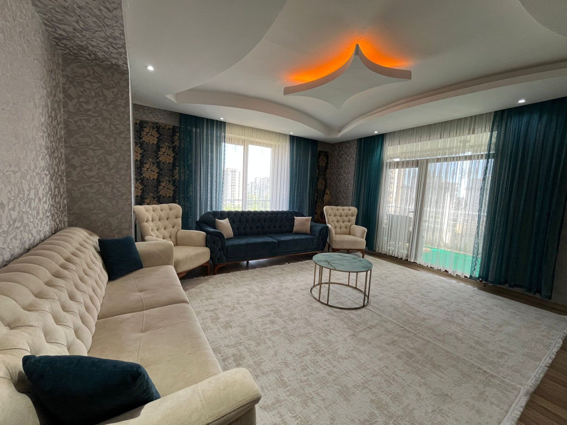 RADİSON OTEL ARKASI LAVANTA PARKI YANI SATILIK 4+1 FIRSAT DAİRE