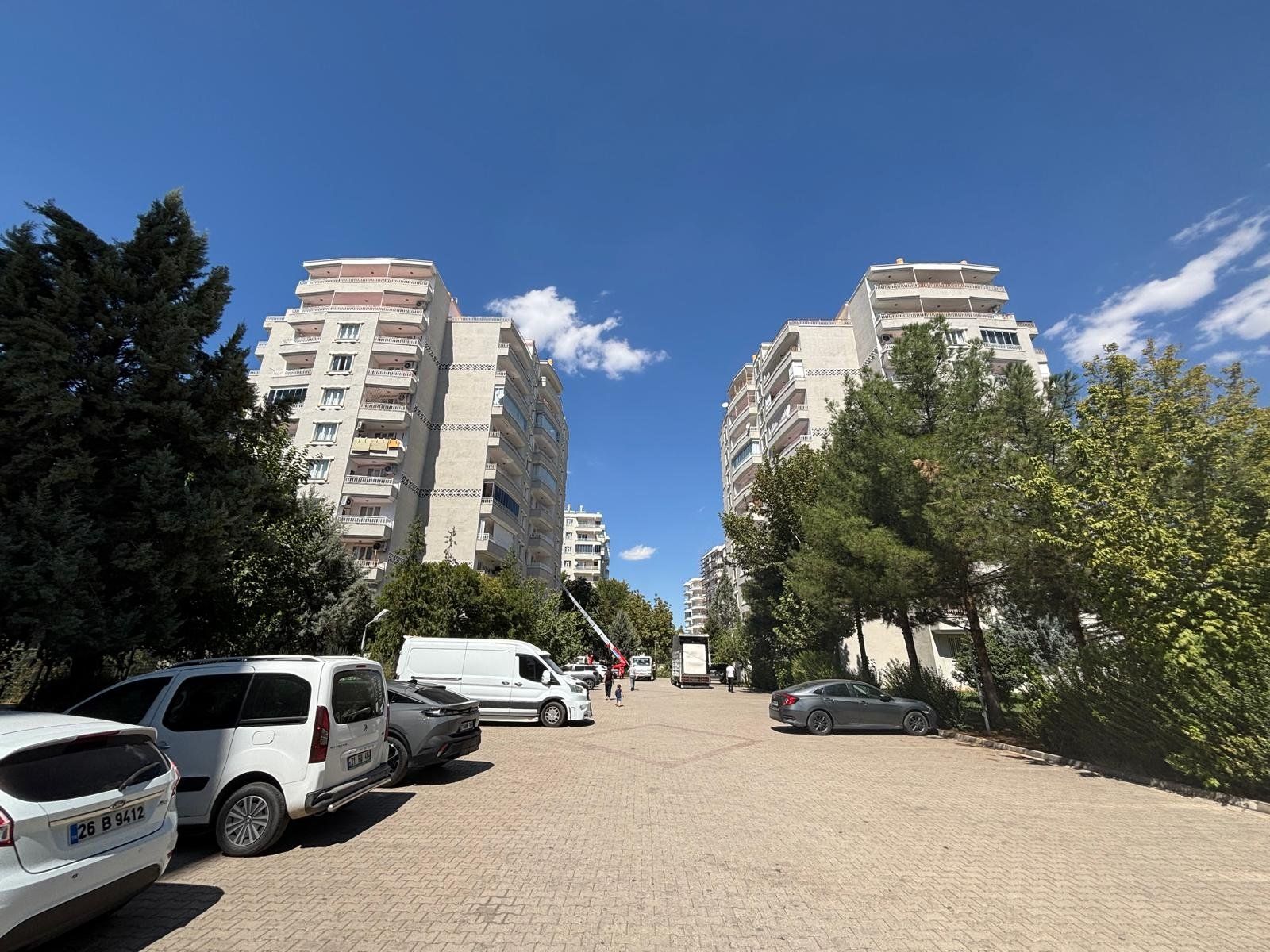 DİYARBAKIRIN EN GÖZDE SİTESİ SATIŞTA ERBAB YAŞAM 2 YAPI KALİTESİYLE SATILIK ULTRA LÜKS 4+3 DUBLEKS DAİRE