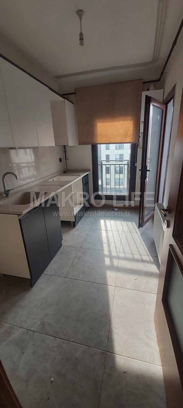 ÜÇKUYULAR FUAR ALANI ARKASI 277 TOKİLERDE KİRALIK FULL BAKIMLI DAİRE