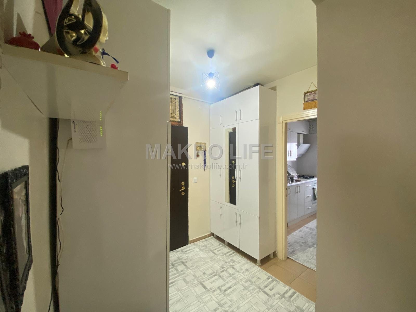 ŞEHİR HASTANESİ CİVARI BAKIMLI SATILIK 2+1 DAİRE