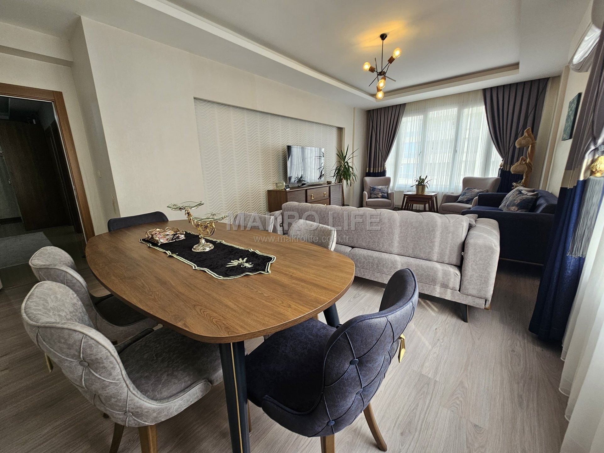 CEYLAN AWM ARKASI TAŞKIRANDA SATILIK LÜX 4+1 FIRSAT DAİRE