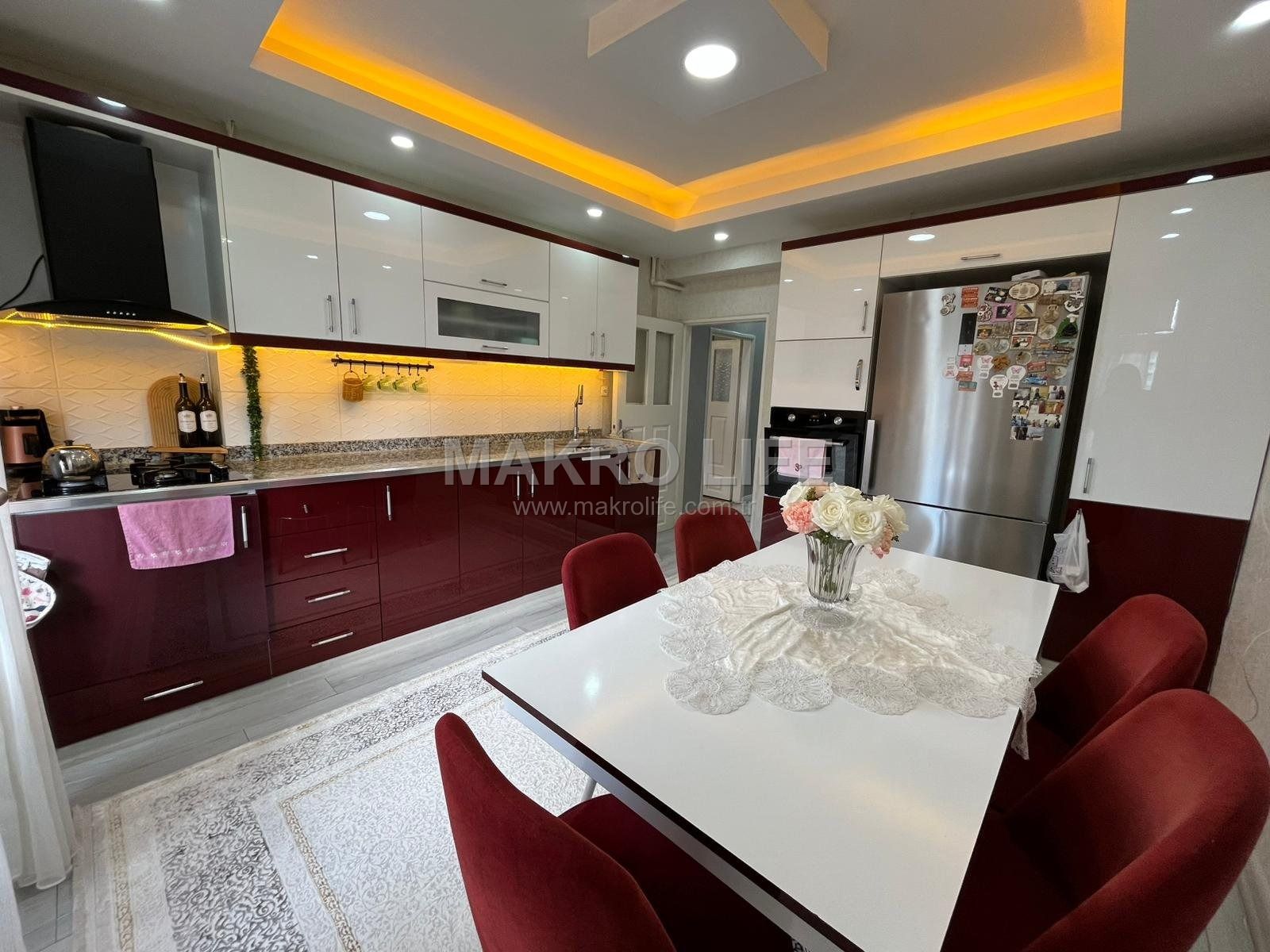 KAYAPINAR KENT MEYDANI CİVARI FULL YAPILI 3+1 SATILIK DAİRE