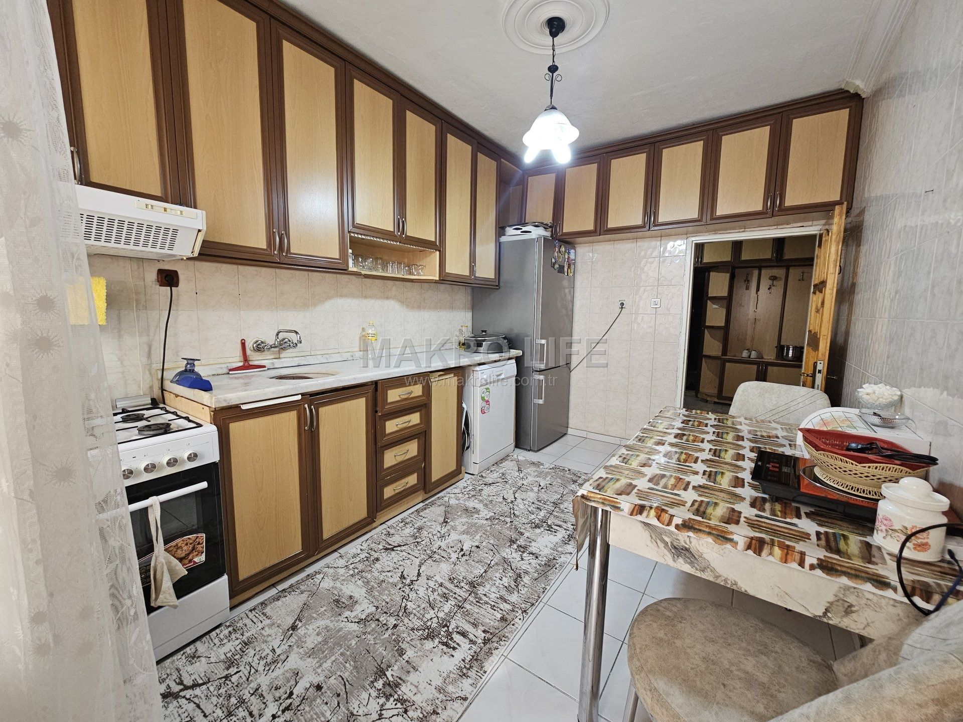POLİS OKULU CİVARI SATILIK FIRSAT ARA KAT 3+1 DAİRE