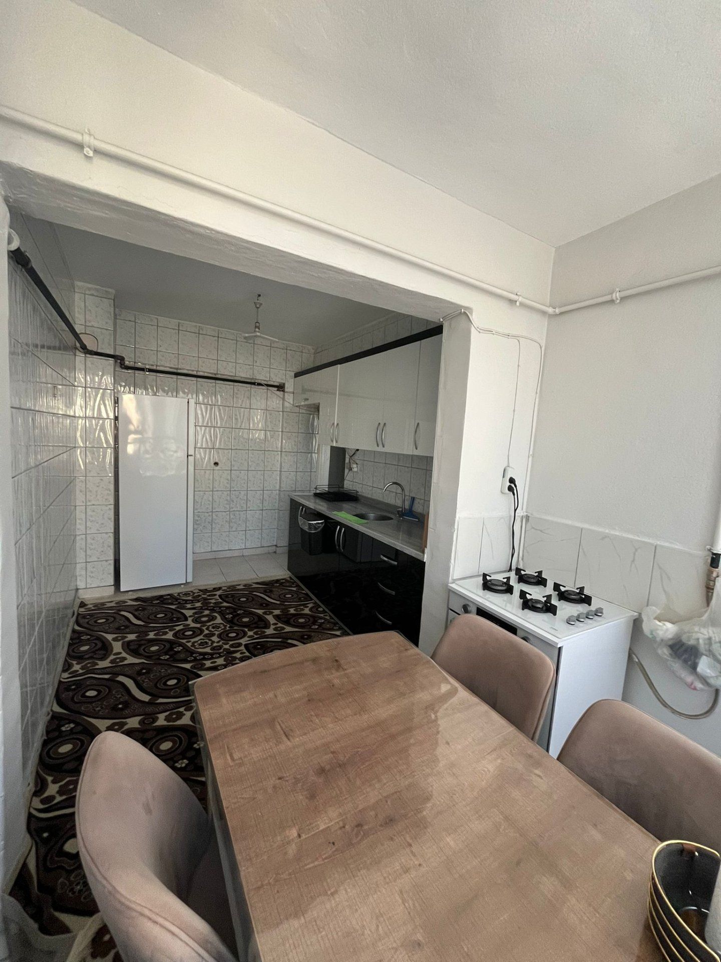 KURU ÇEŞME'DE KAVŞAĞINDA SATILIK DAİRE