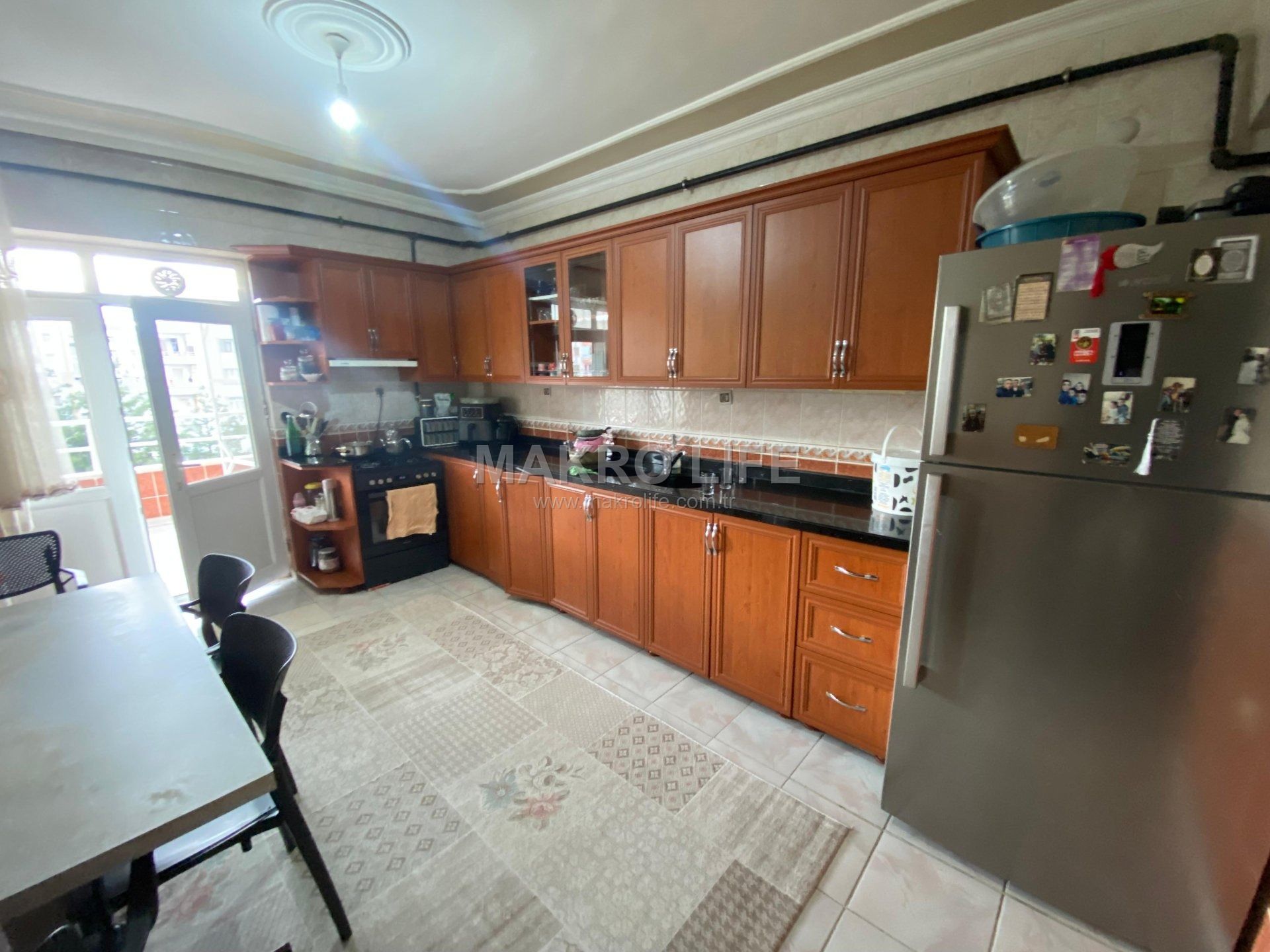 DİCLEKENT CADDESİNE SIFIR ACİL SATILIK 4+1 DAİRE
