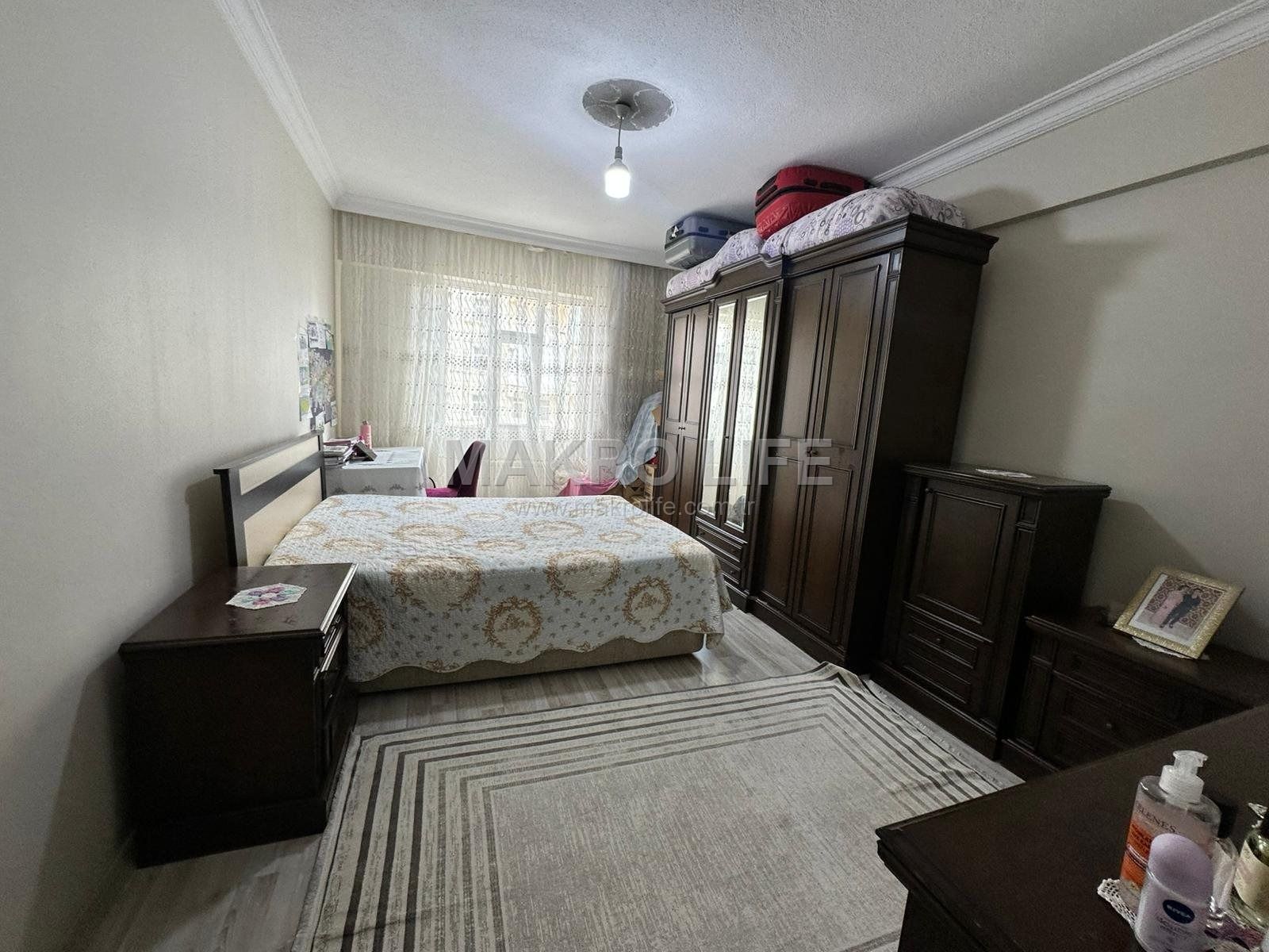 METROPOL MERKEZİ KONUMDA SATILIK 3+1 GENİŞ FERAH DAİRE