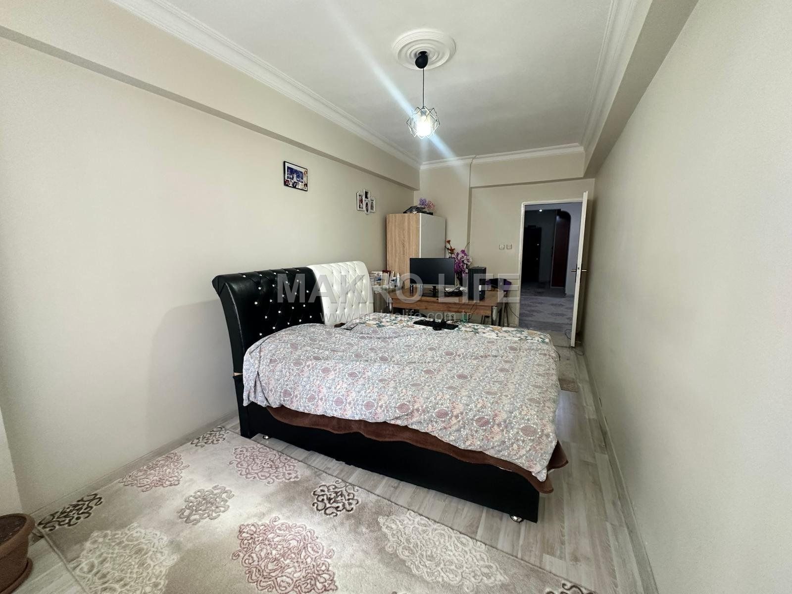 METROPOL MERKEZİ KONUMDA SATILIK 3+1 GENİŞ FERAH DAİRE