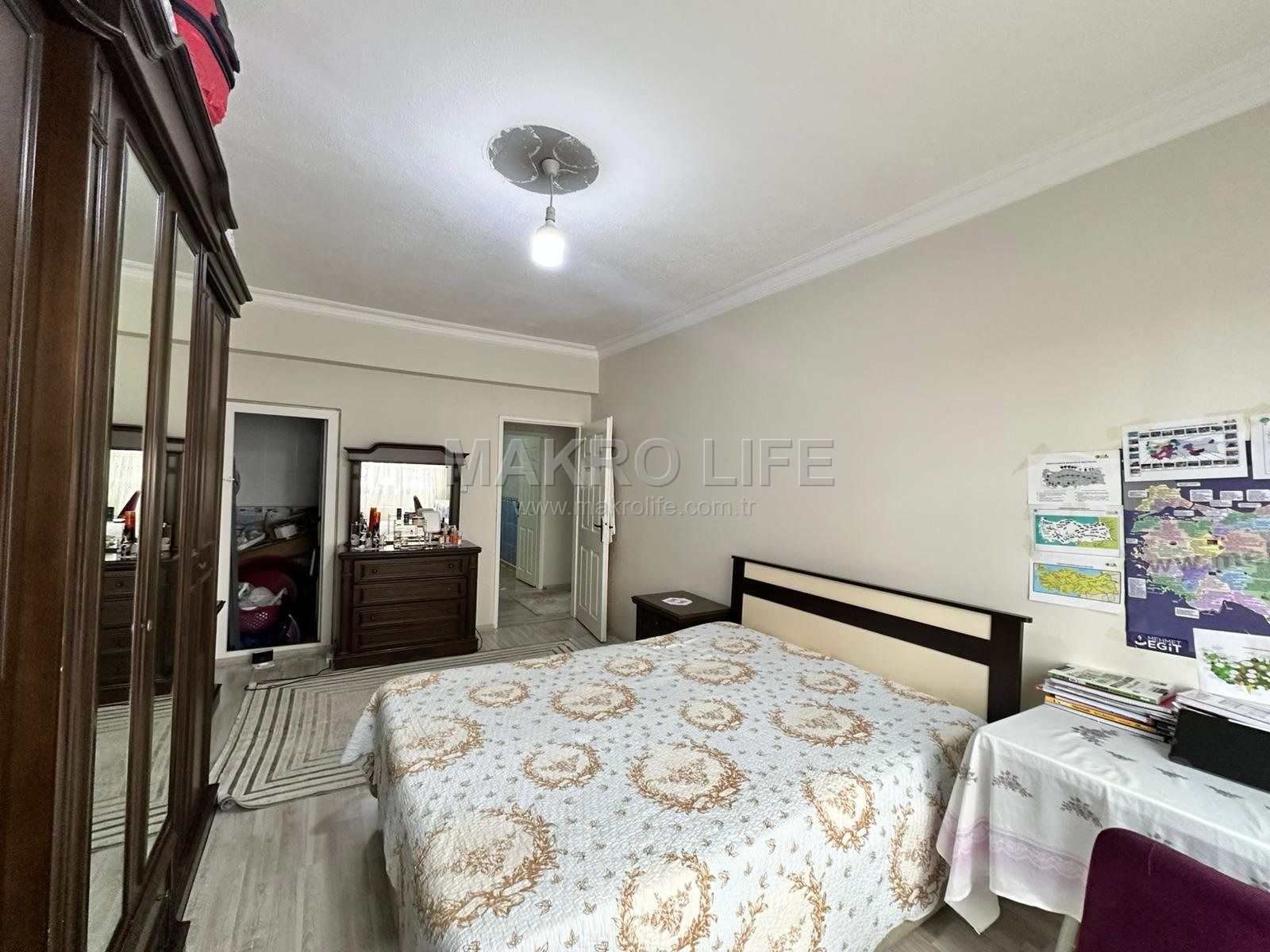 METROPOL MERKEZİ KONUMDA SATILIK 3+1 GENİŞ FERAH DAİRE