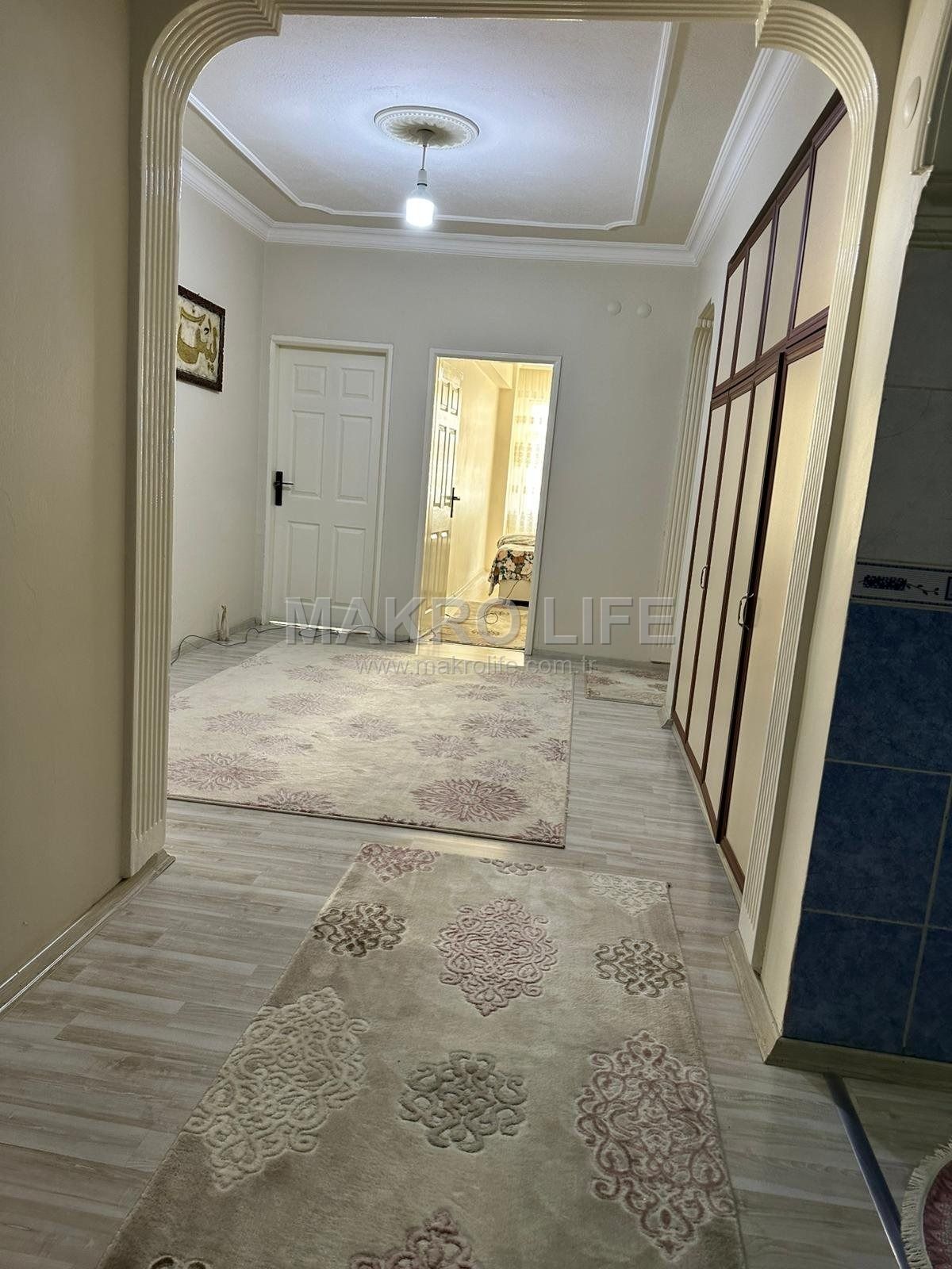 METROPOL MERKEZİ KONUMDA SATILIK 3+1 GENİŞ FERAH DAİRE