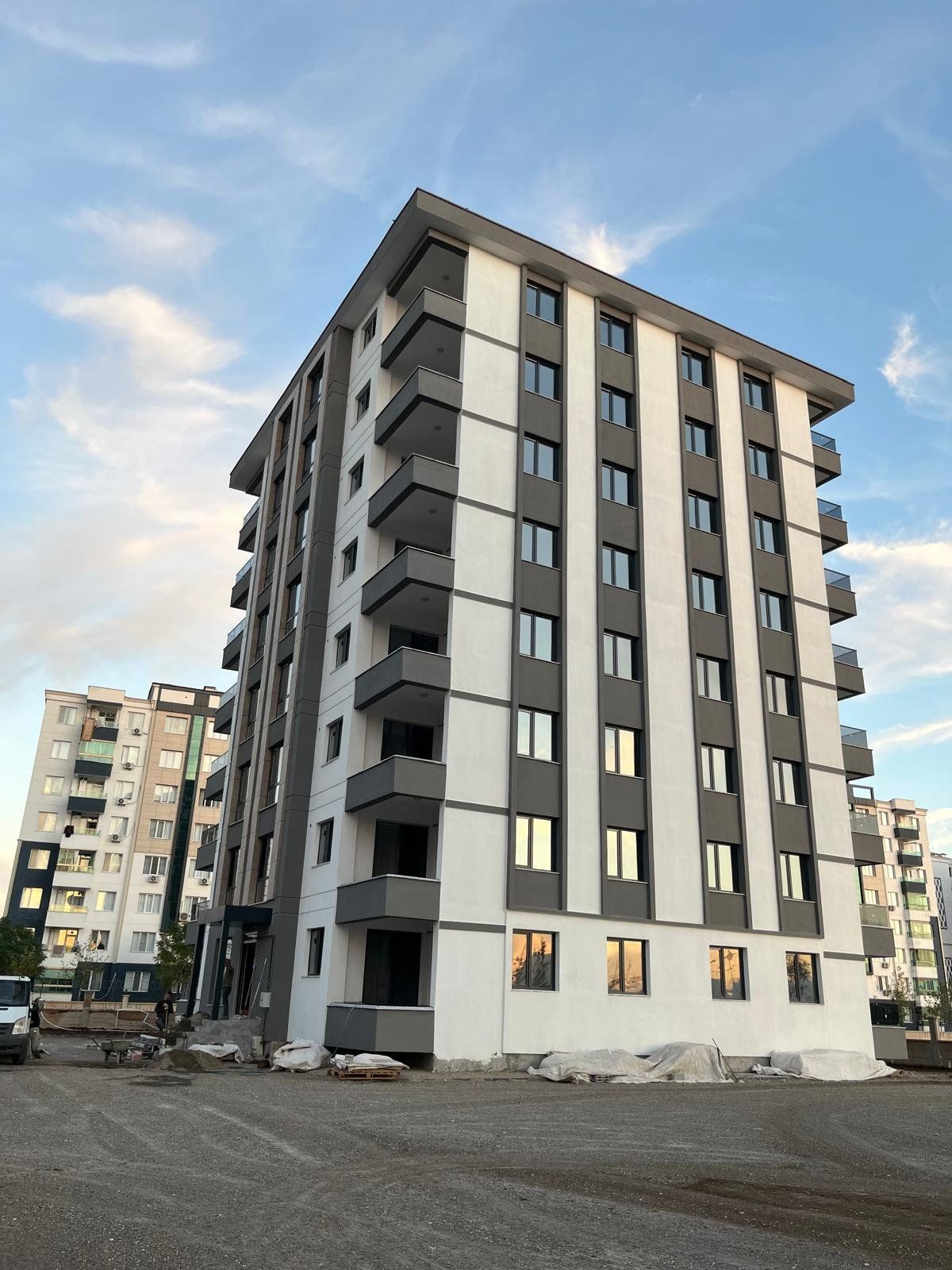 NEVROZ PARK ARKASI FEMA YAPI KALİTESİYLE 2+1 SIFIR DAİRE