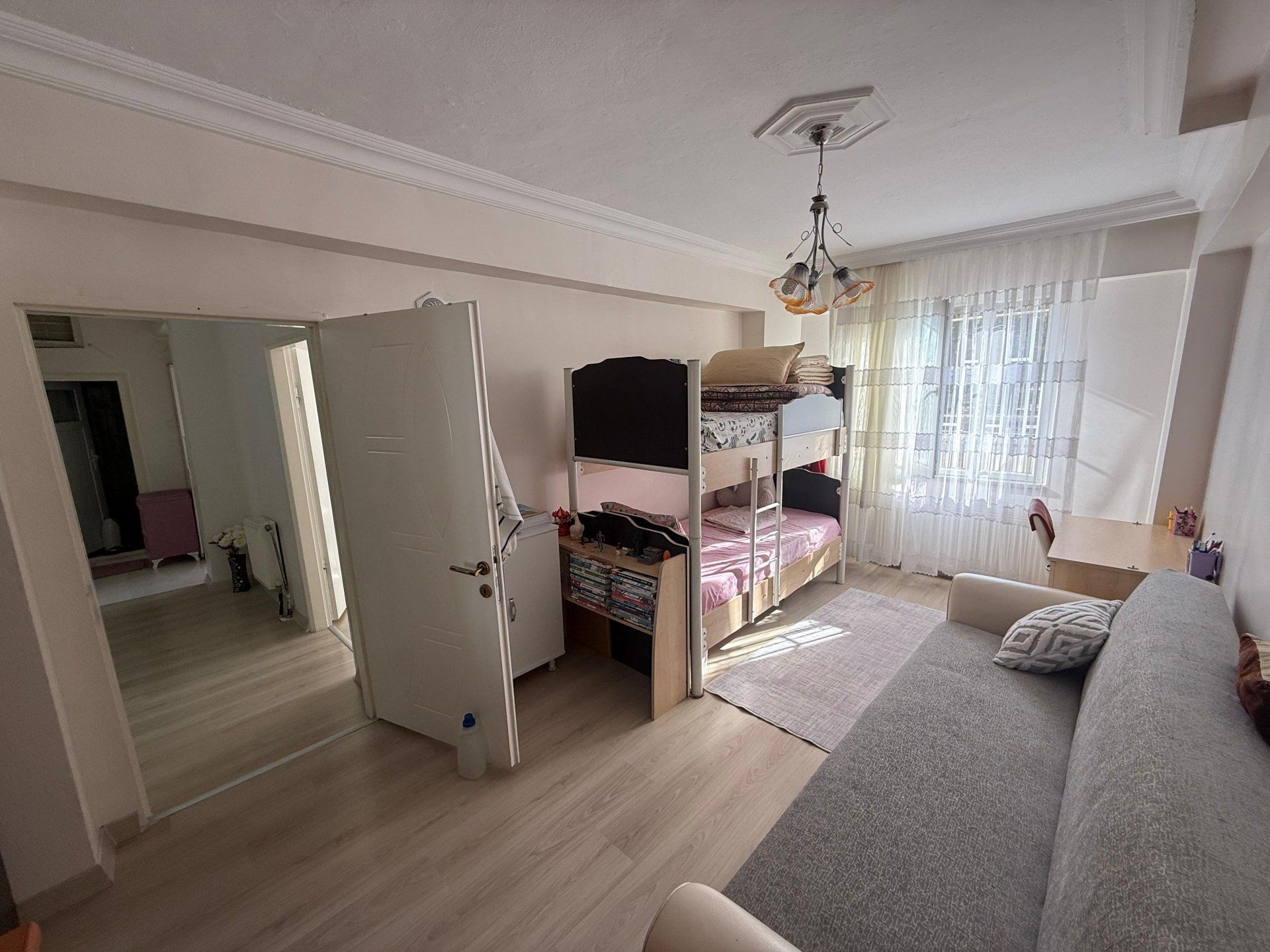 NİNOVA AVM ARKASINDA 3+1 SATILIK FIRSAT DAİRE