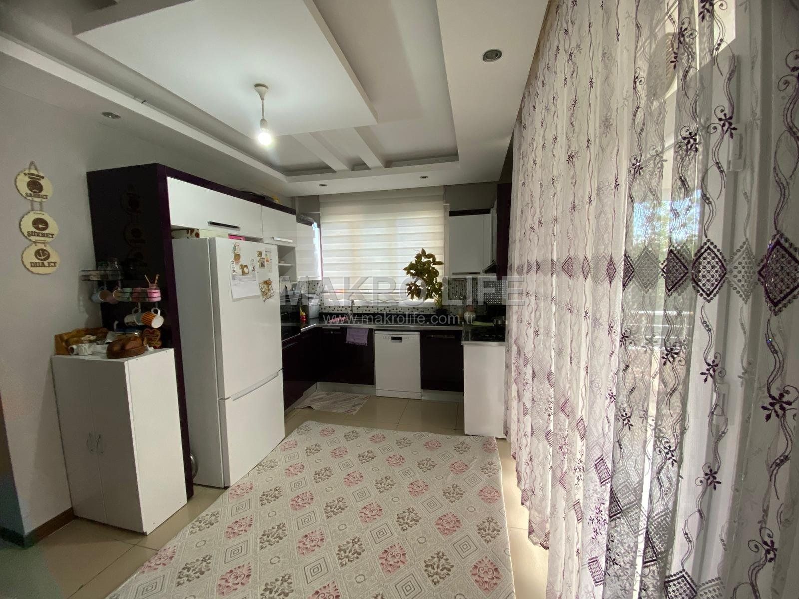 BAĞCILAR ESKİ SİVEREK CADDESİNDE SATILIK 3+1 FIRSAT DAİRE